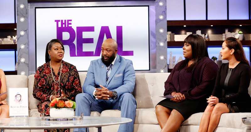 Trayvon Martin’s parents, Sybrina Fulton and Tracy Martin, discuss their new book, “Rest in Power,” which celebrates their son’s legacy. (The Real)